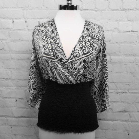 🆕 Dots Dolman Sleeve Blouse | Black/White - Picture 1 of 8